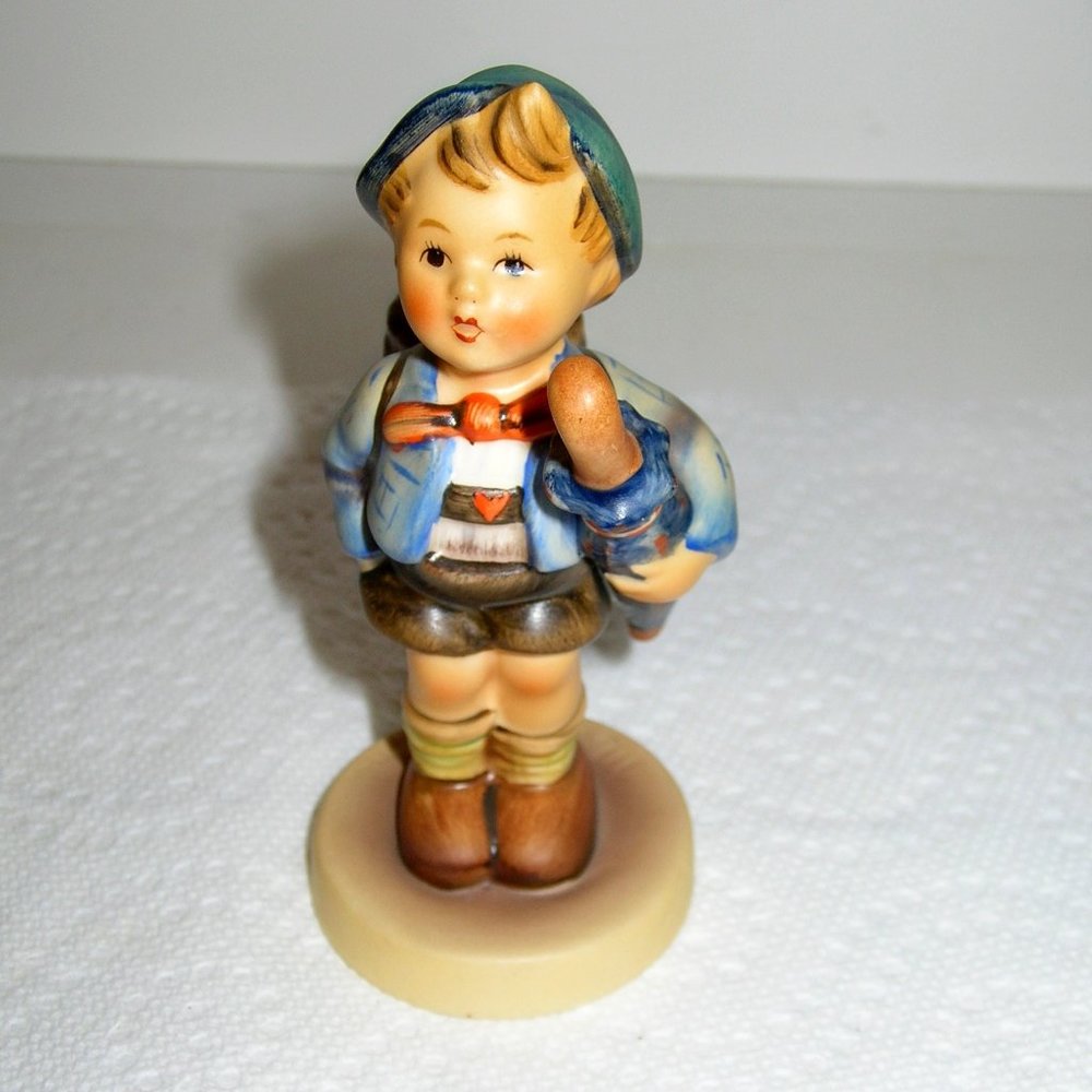 M I Hummel Goebel Figurine "HOME FROM MARKET" #198 2/0 TMK5 Germany 5" Tall